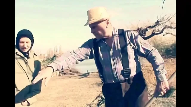 Old Man Couple with Farm Fuck and Cumshot on Hairy Pussy