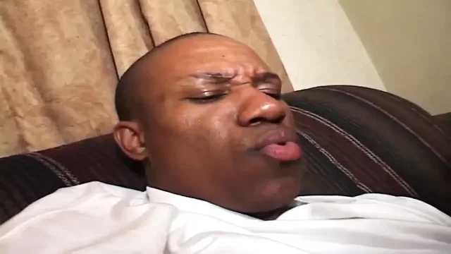 Huge black cock sucking in the bedroomjust sucking and little pussy penetrated