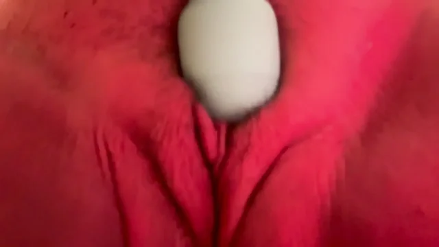 Nobody can fuck me like I can fuck me