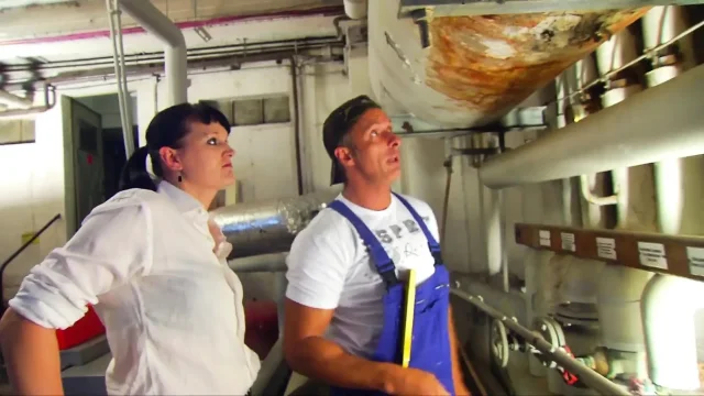 German girl fucked by the plumber and gets cum shot in mouth
