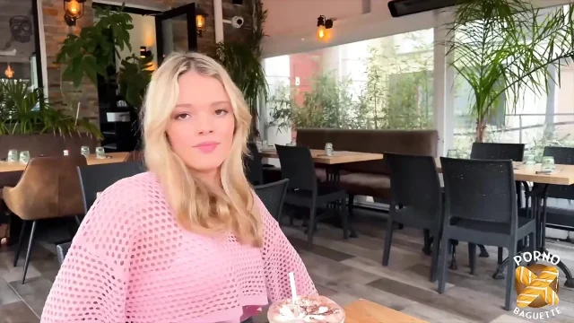 Jade Pretty Blonde Gets Fucked in the Ass