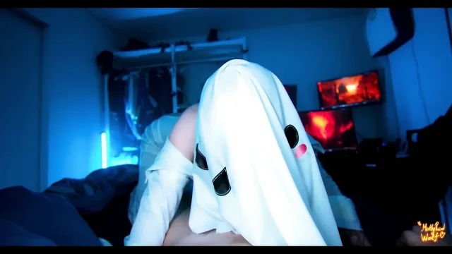 Fucked a sexy ghost in a nightmare - MollyRedWolf