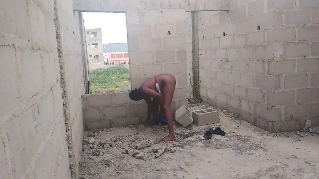 Her Fiance Took Her a Surprise