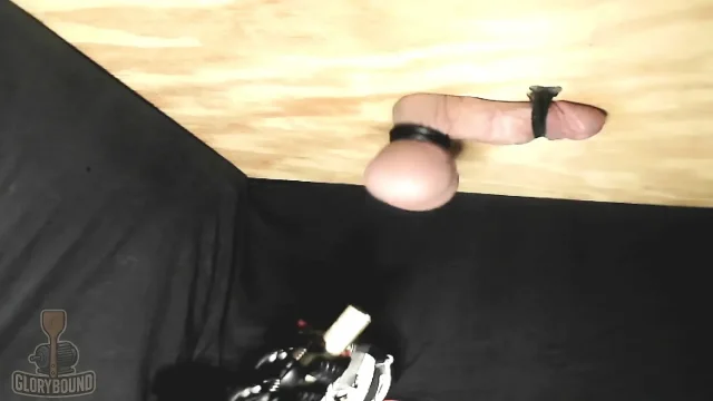 RUBBER MALLET SPANKING MACHINE – Gloryhole Ballbusting to Hands-Free Cum