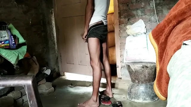 Indian Masturbation and Cumshot in Roomindianhandjob and Cumshot hindihomemade
