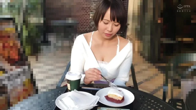 M434g08 Go to Love Ho with a Shooting Model Tay
