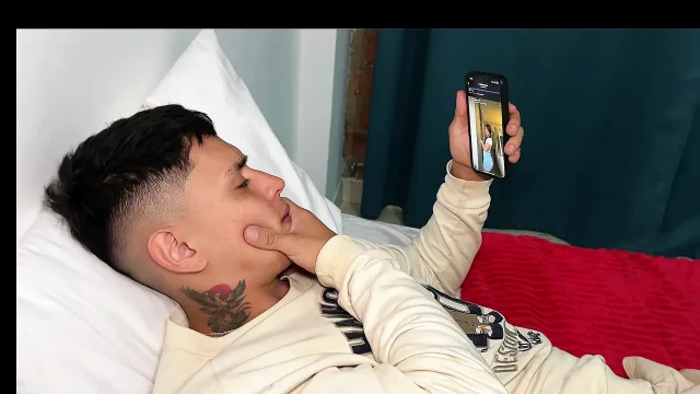Fuck Fan In His Dreams And Fulfill His Christmas Fantasy
