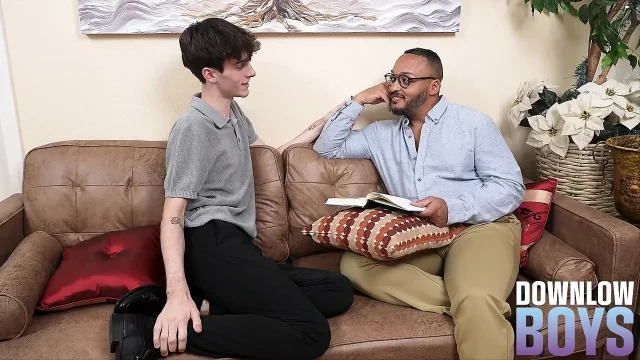 DOWNLOWBOYS - Max Maybry Begs Dillon Diaz for Raw Fuck