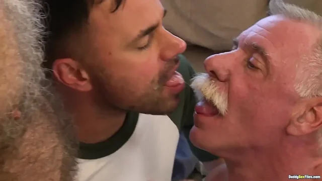 Thirsty for cock juice