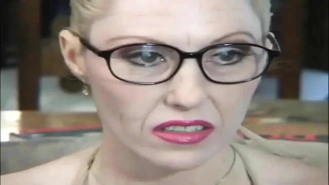 Big boobs blonde milf in dogging position