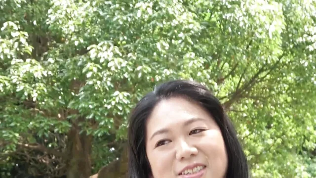 H057g06 52 -year -old Marriage 28 Years of H Cup Huge Breasts Mature Woman