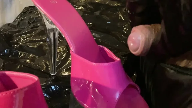3 Cumshots on Pink Fetish Heels - User Request