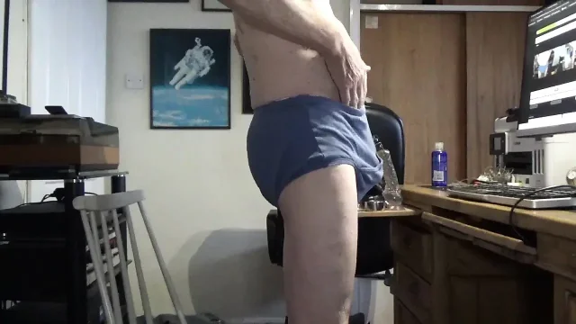 Private Show - Stripsuck Dildoes and Cum Shot