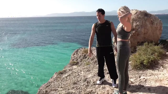 Outdoor yoga sex on the outdoor place for the young blondie