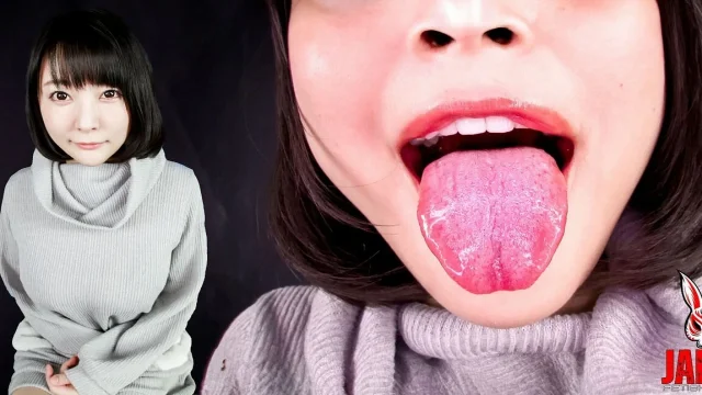 Arisa Hanyu's Angelic Affair Virtual Kiss Sensation