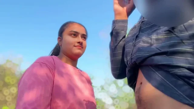 Desi indian school girl jungle sex with boyfriend fucking hard with hindi