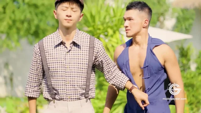 Rich Master Claims His Grateful Muscle Servants Body