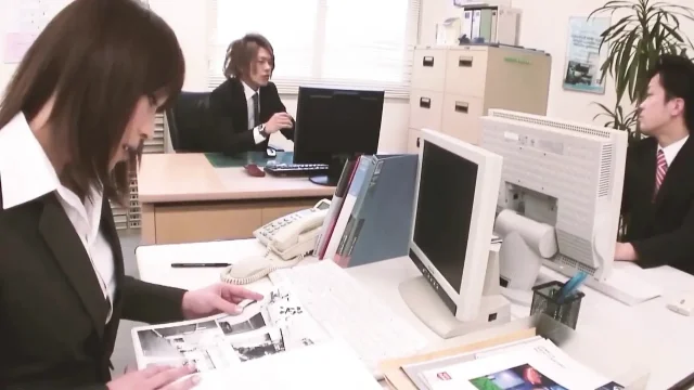 Beau Jap Sex Scene 3 Beautiful Busty Japanese Woman Masturbates in the Office Bathroom