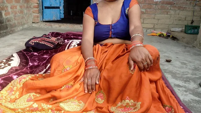 Indian bhabhi couple home sex Hindi audio