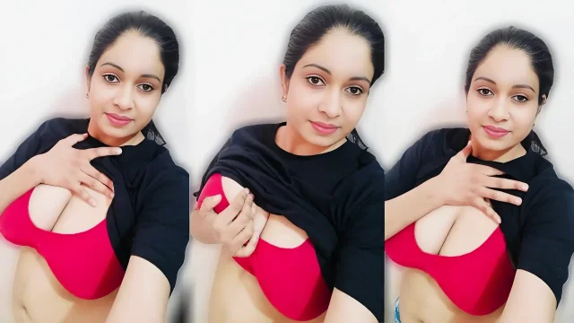 Desi School Girl First Time wild Sex Indian Teen XXXX Fuck with Boyfriend Hindi Audio