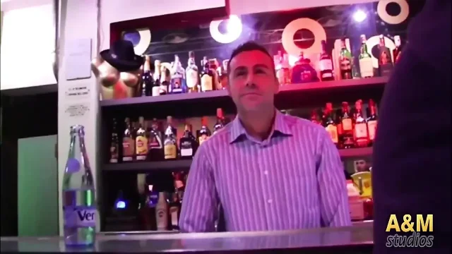 Couple sex games On the discotheque they choose their option