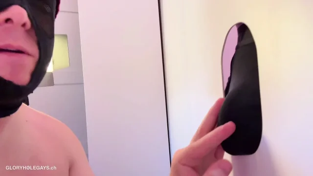1 Hour Blowjob at the Gloryhole