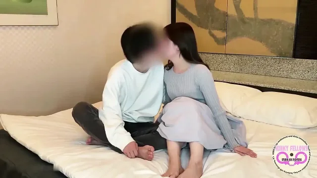 Asian Angel 27670