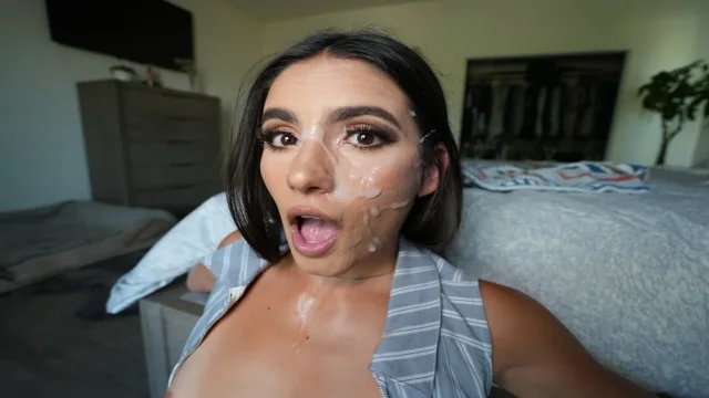 Real Estate Agent Isa Bella Recognizes Her Old College Professor & Begs For His