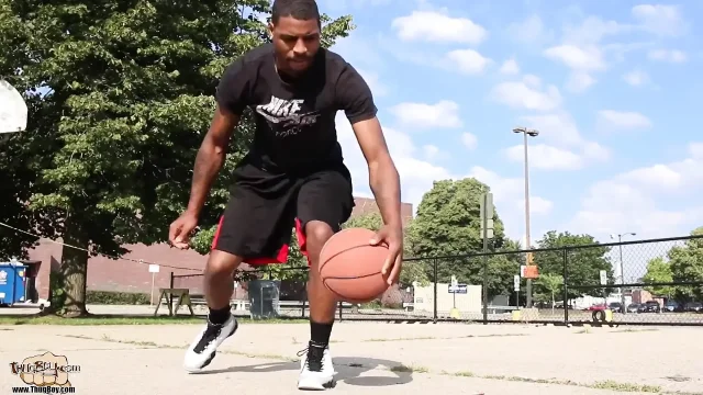 Tyrelle Basketball Solo