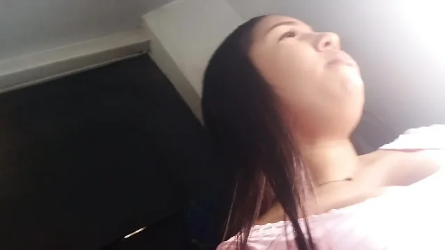 18 year old brunette big saggy tits from New York United States fucking her