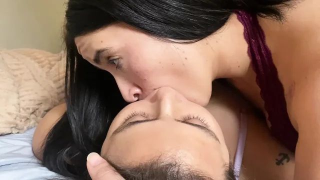 I suck a lesbian's huge tongue she fucks me deep in the throat