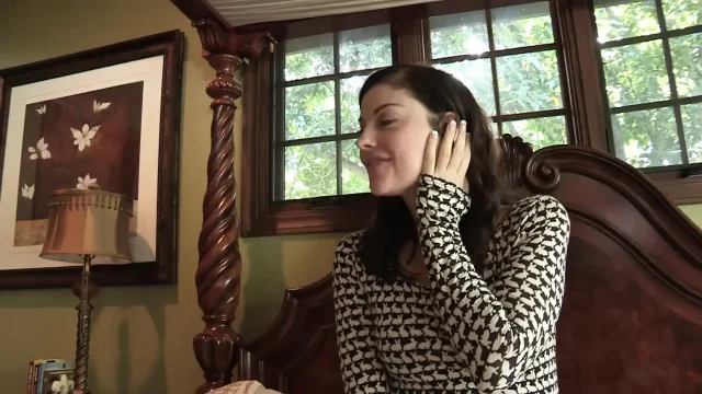 Teen got secretly fucked on the bathroom