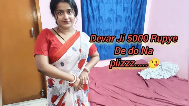 Beautiful Desi Bhabhi fucks her brother-in-law in front of her Husband's photo