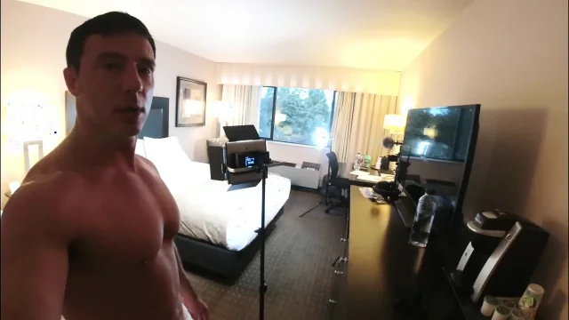 Marianna Fucks Reese Rideout