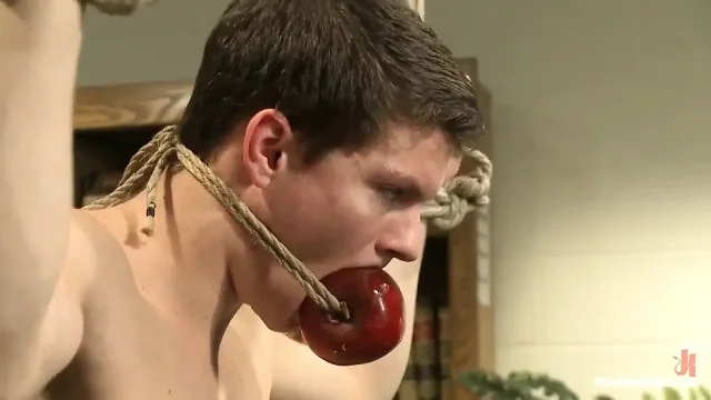 Hot Student Taken Down and Edged in the Classroom