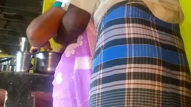 Tamil teacher Kitchen room sex with hasband handjop