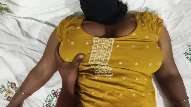 indian Desi girlfriend sex video and indian pornhub desi mms leak video and desi