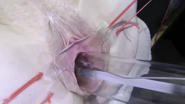 Far Spread Pussy Close up Fucking with Lamp 1000watt