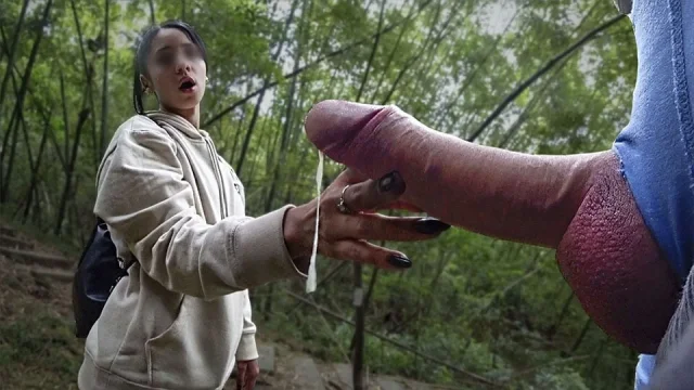DICK FLASH IN PARK A stranger caught me jerking off and helped me cum