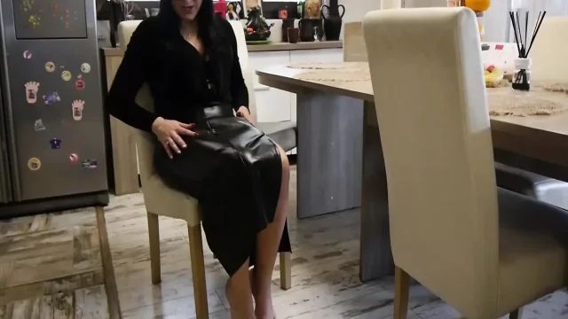 Leather Goddess JOI Dildo Tease Dirty Talk & Deep Obedience- Prev