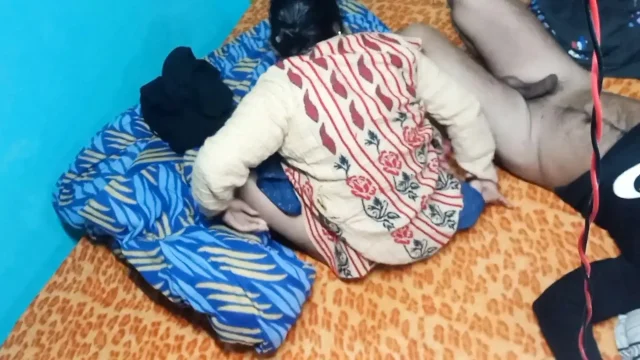 Chubby Girl Having Sucking and Fucking