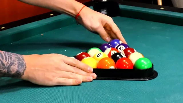 Fucking on the pool tablecum on pussy