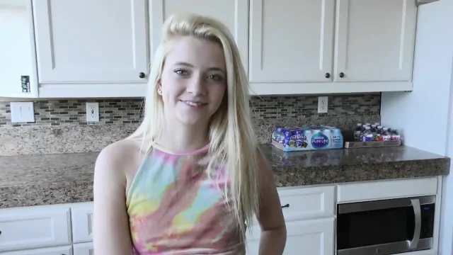 Riley Star Gets On Top Of Her Step Daddies Dick To Avoid Being Grounded