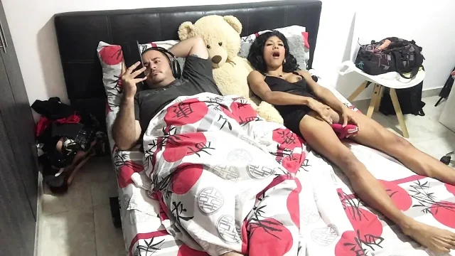 I squat my pussy in front of my stepfather