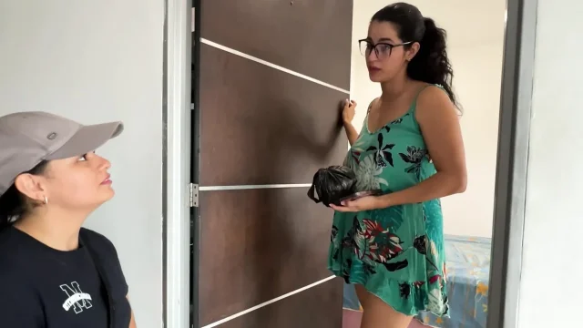 Strange fucks me very hard ties me up dominates me and cums inside me