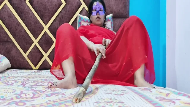 Playing with sugarcane in my pussy