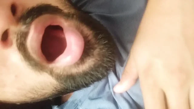 Imagine am sucking your dick