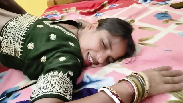 Indian village girlfriend boyfriend doggy style Fucking in Hindi videos