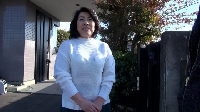 A delivery AV shooting crew called by a rural lady living in a rural town in