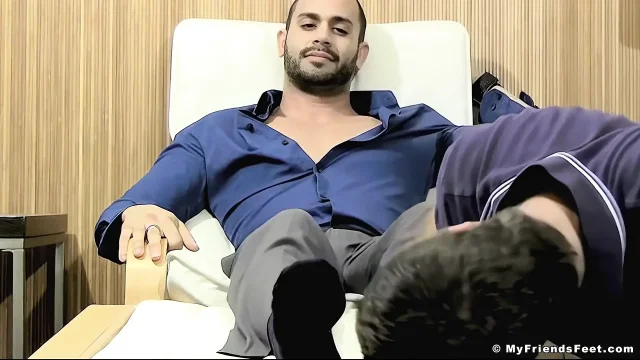 Orion Discovers the Erotic Bliss of Having His Feet Worshiped
